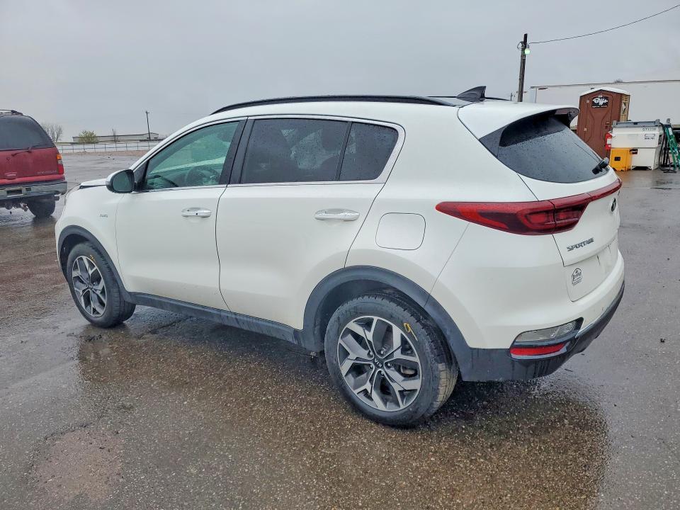2021 Kia Sportage მანქანა იყიდება აუქციონზე, vin: KNDPNCAC7M7846083, აუქციონის ნომერი: 50763826