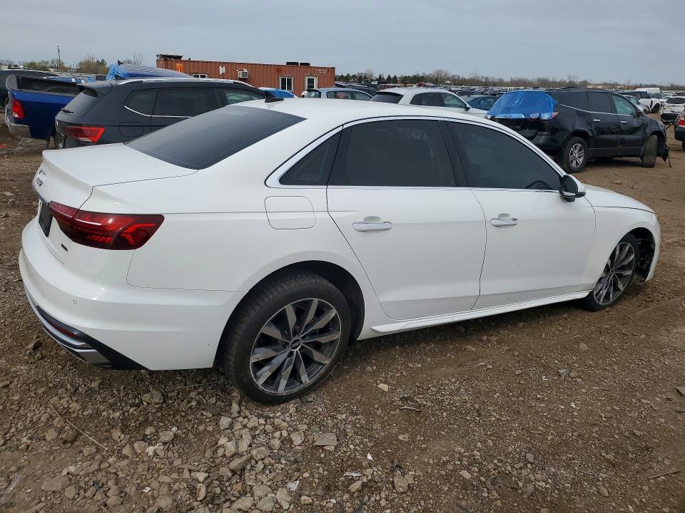 49311086 :رقم المزاد ، WAUABAF4XMN011415 vin ، 2021 Audi A4 مزاد بيع