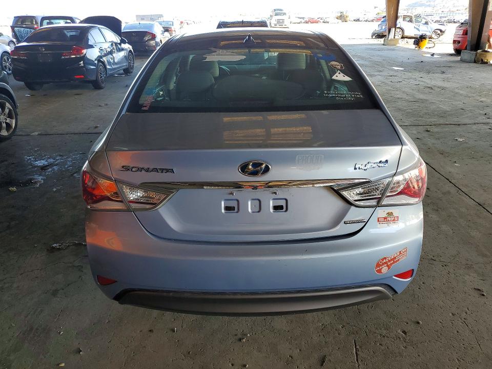 2013 Hyundai Sonata Hybrid მანქანა იყიდება აუქციონზე, vin: KMHEC4A47DA076848, აუქციონის ნომერი: 49829156