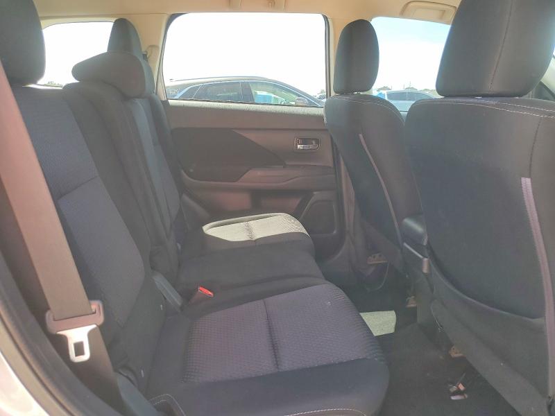 Продаж на аукціоні авто 2017 Mitsubishi Outlander, vin: JA4AZ2A37HZ015370, номер лоту: 50610736