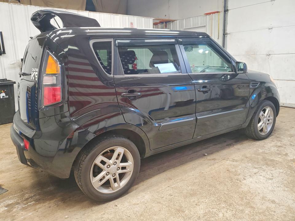 Продажа на аукционе авто 2011 Kia Soul, vin: KNDJT2A20B7733005, номер лота: 53392716