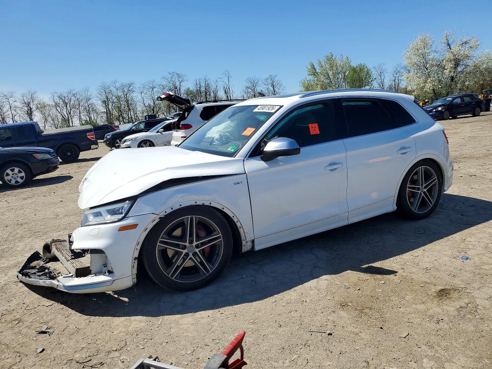 2018 Audi Sq5 მანქანა იყიდება აუქციონზე, vin: WA1A4AFY8J2209983, აუქციონის ნომერი: 48981926