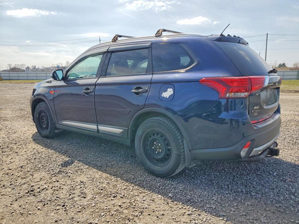 2016 Mitsubishi Outlander მანქანა იყიდება აუქციონზე, vin: JA4JZ3AX9GZ610647, აუქციონის ნომერი: 50472596