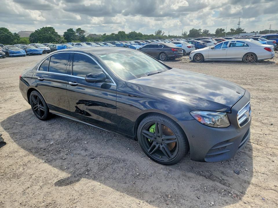 2019 Mercedes-benz E მანქანა იყიდება აუქციონზე, vin: WDDZF4KB8KA499743, აუქციონის ნომერი: 50827636