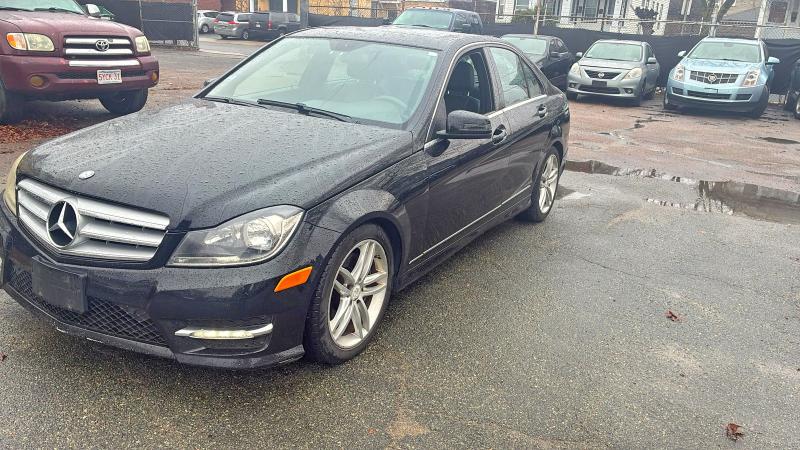 Продаж на аукціоні авто 2013 Mercedes-benz C, vin: WDDGF8ABXDR279332, номер лоту: 48867656