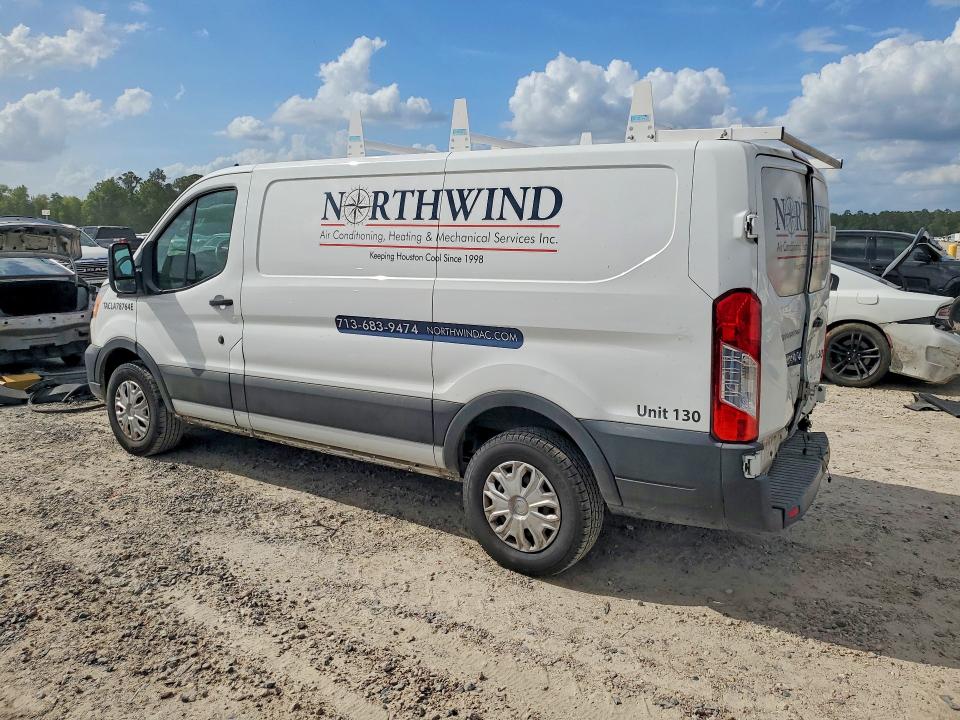 49230466 :رقم المزاد ، 1FTBR1Y81MKA25725 vin ، 2021 Ford Transit مزاد بيع