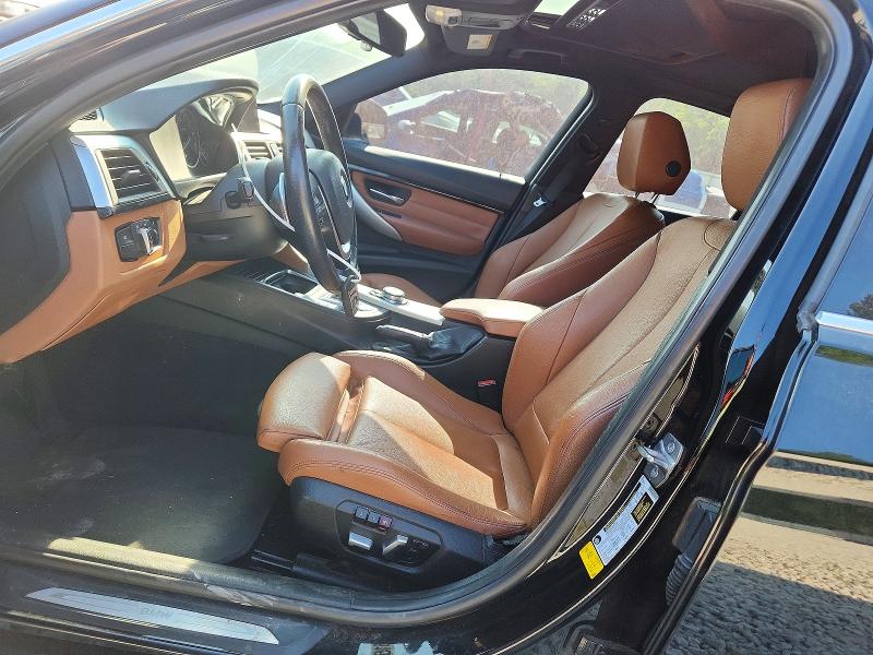 50651636 :رقم المزاد ، WBA8B9G51HNU48746 vin ، 2017 Bmw 330 مزاد بيع