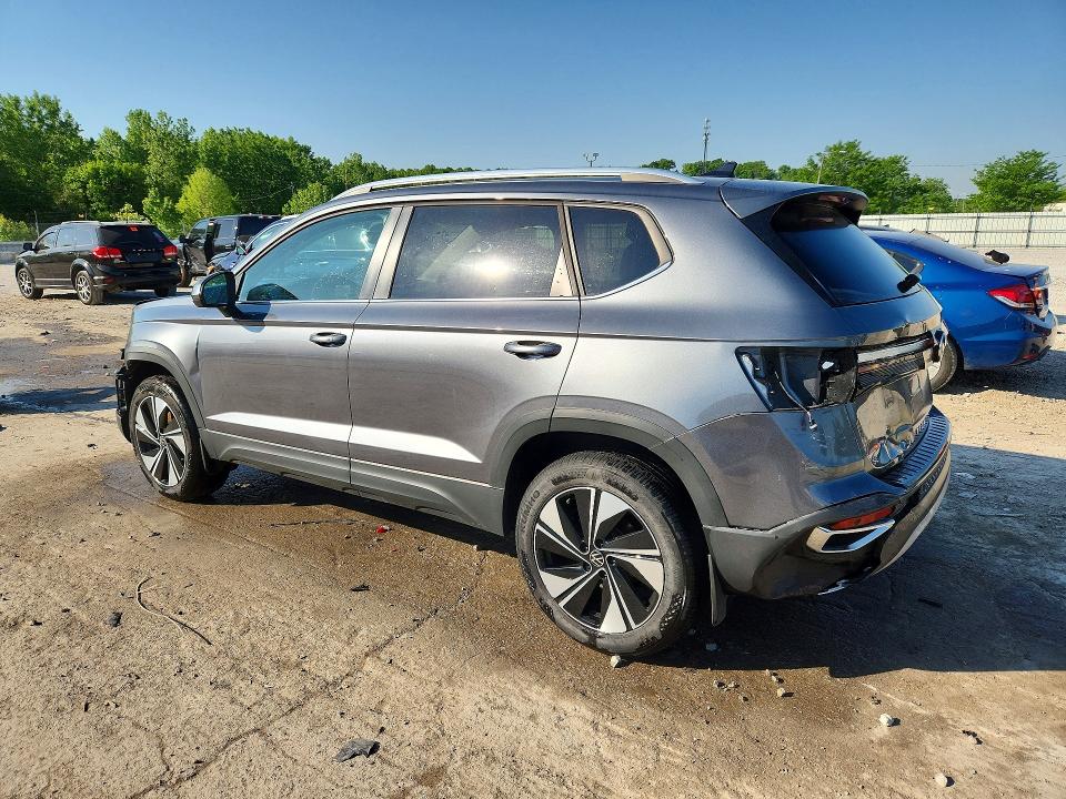 Продажа на аукционе авто 2025 Volkswagen Taos, vin: 3VVVC7B23SM016618, номер лота: 50249946