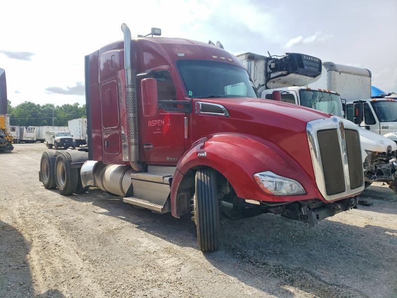 Продажа на аукционе авто 2019 Kw T680, vin: 1XKYDP9X6KJ299124, номер лота: 50942296