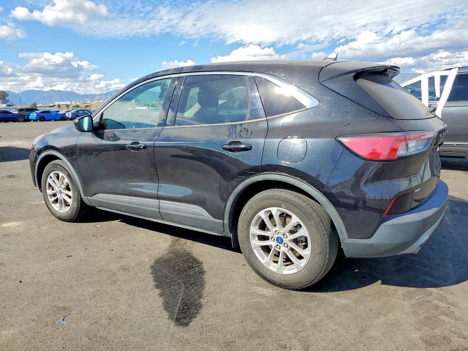 2022 Ford Escape მანქანა იყიდება აუქციონზე, vin: 1FMCU0G63NUC01883, აუქციონის ნომერი: 49659736