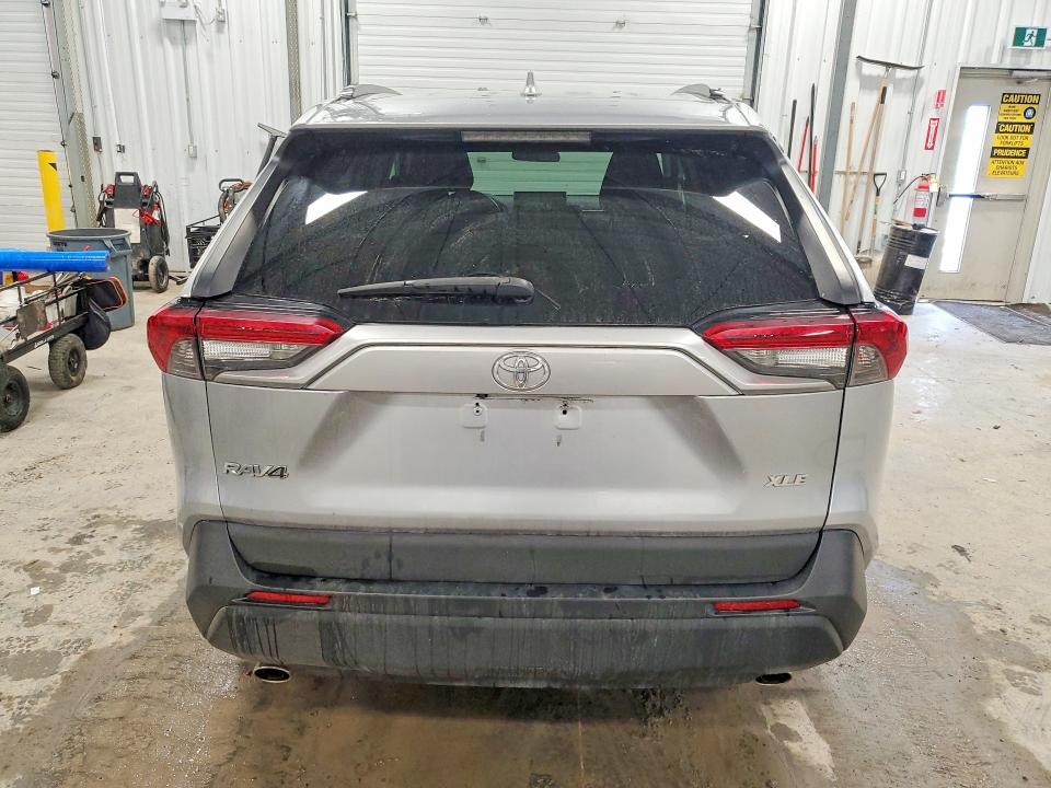 2019 Toyota Rav4 მანქანა იყიდება აუქციონზე, vin: 2T3W1RFV8KW025922, აუქციონის ნომერი: 50050916