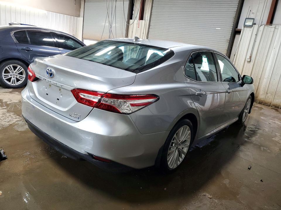 Продаж на аукціоні авто 2019 Toyota Camry Hybrid, vin: 4T1B21HK0KU012915, номер лоту: 51371826