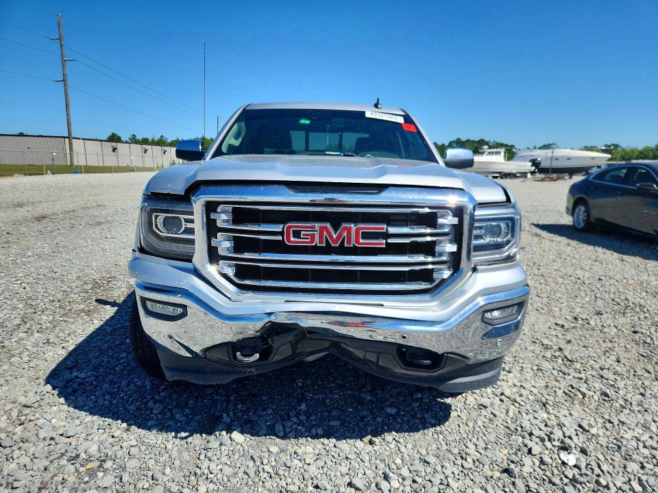 49325966 :رقم المزاد ، 3GTU2NEC6JG147688 vin ، 2018 Gmc Sierra مزاد بيع