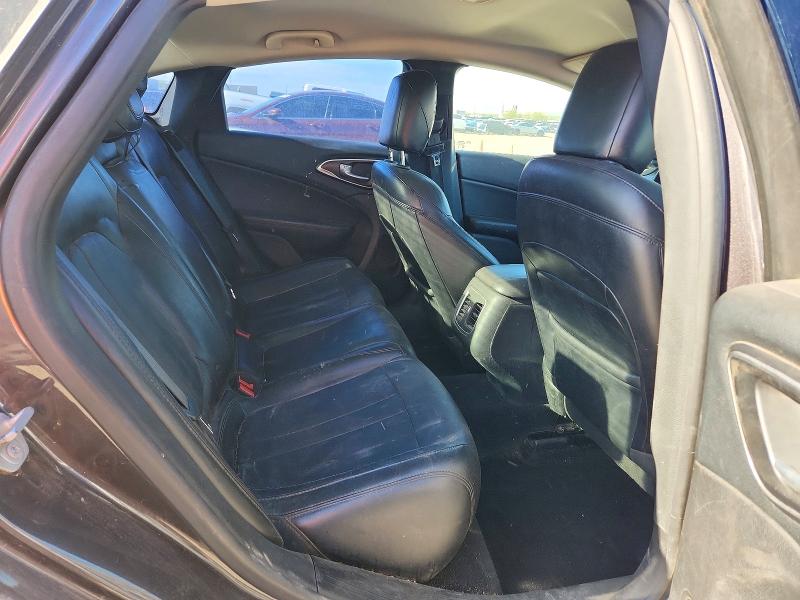 51028856 :رقم المزاد ، 1C3CCCCG2GN147324 vin ، 2016 Chrysler 200 مزاد بيع