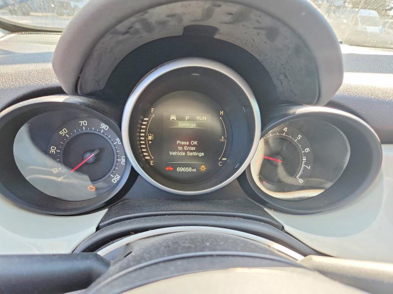 48622536 :رقم المزاد ، ZFBCFXDT3GP395434 vin ، 2016 Fiat 500x مزاد بيع