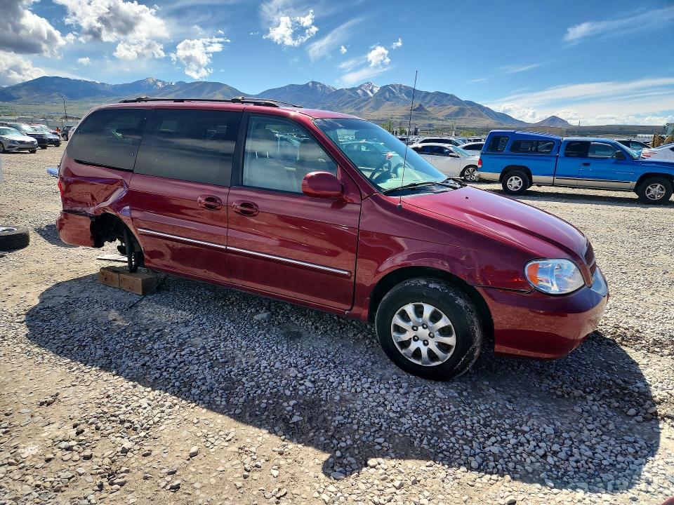 49601136 :رقم المزاد ، KNDUP131546570831 vin ، 2004 Kia Sedona مزاد بيع