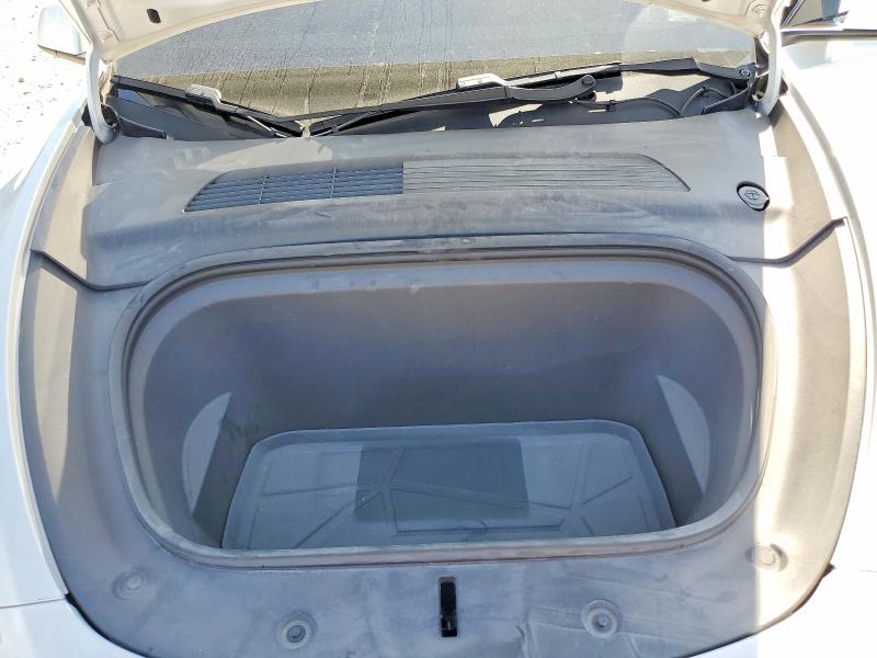 50646296 :رقم المزاد ، 5YJYGDEF4LF011379 vin ، 2020 Tesla Model Y مزاد بيع