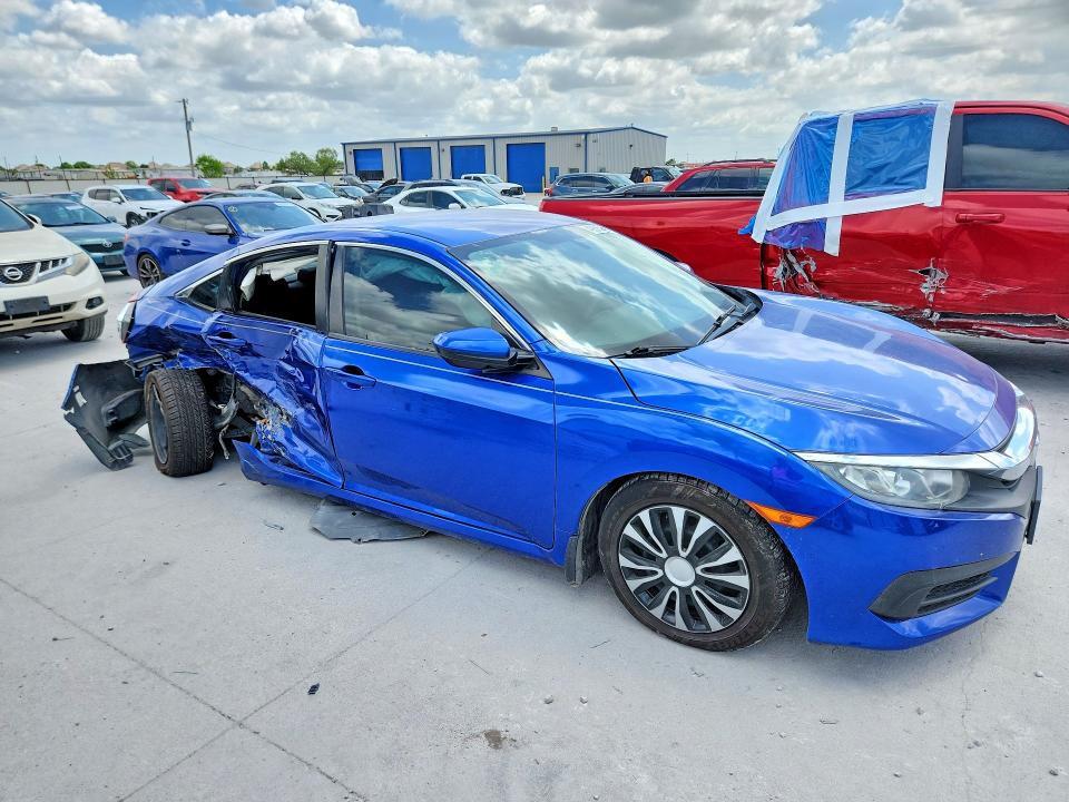 2017 Honda Civic მანქანა იყიდება აუქციონზე, vin: 19XFC2F53HE080204, აუქციონის ნომერი: 49585256