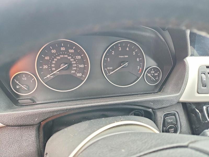 48504226 :رقم المزاد ، WBA8A3C53GK551253 vin ، 2016 Bmw 320 مزاد بيع