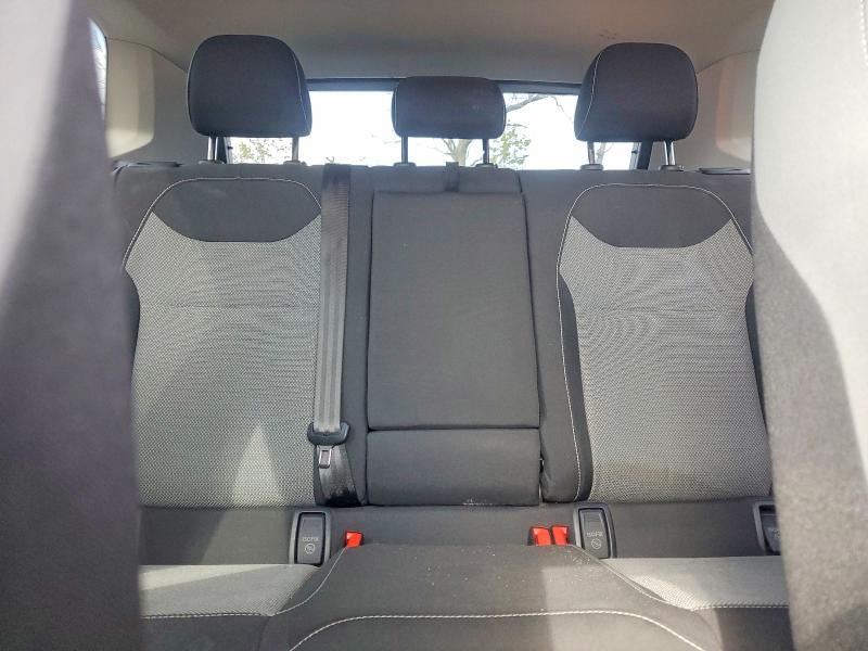 49306416 :رقم المزاد ، 3VVCX7B20NM001932 vin ، 2022 Volkswagen Taos مزاد بيع
