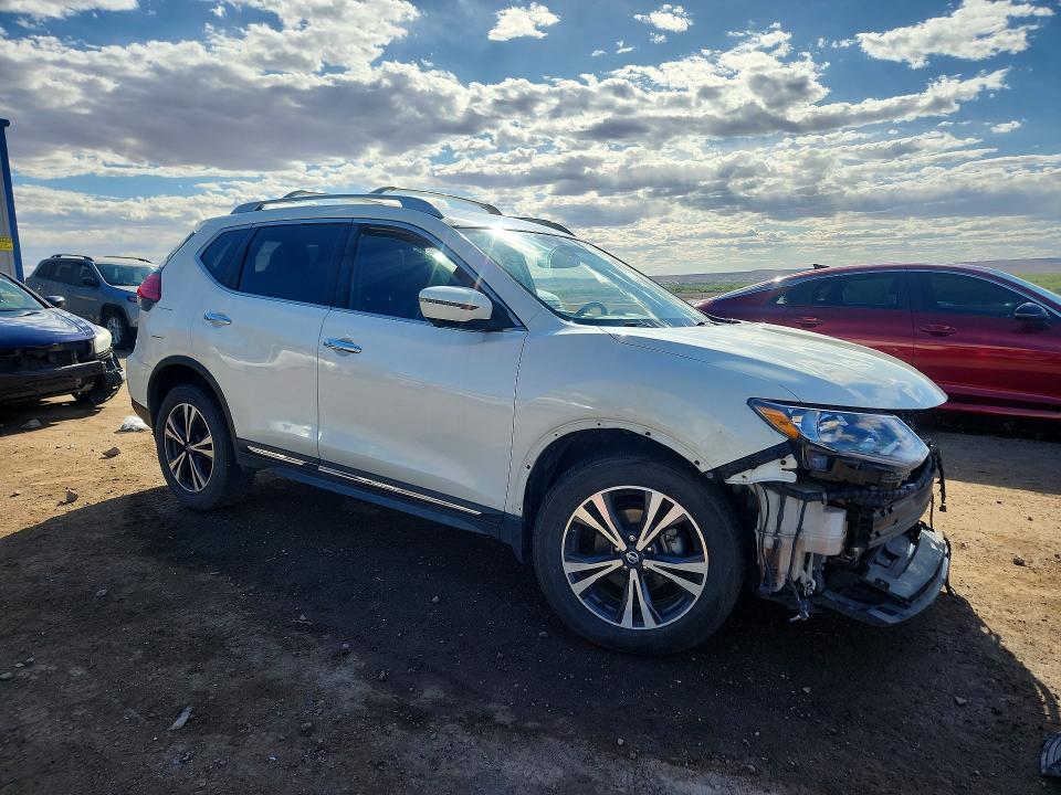 49288826 :رقم المزاد ، JN8AT2MV2HW023905 vin ، 2017 Nissan Rogue مزاد بيع