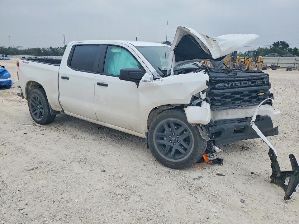 51718776 :رقم المزاد ، 1GCPKBEK5SZ138579 vin ، 2025 Chevrolet Silverado مزاد بيع