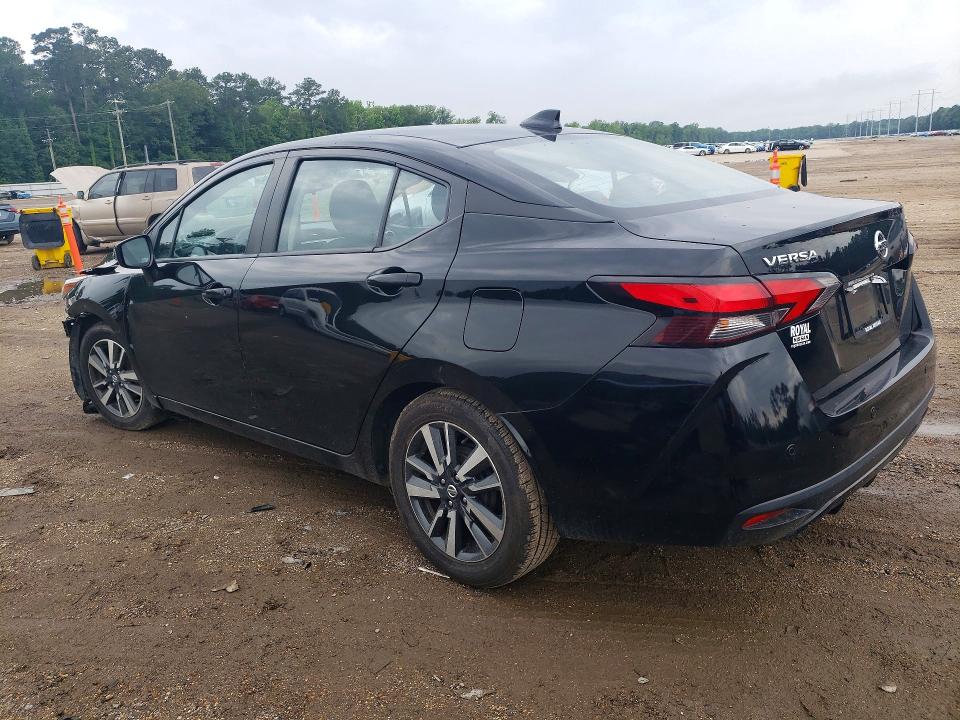 51861616 :رقم المزاد ، 3N1CN8EV3ML867082 vin ، 2021 Nissan Versa مزاد بيع