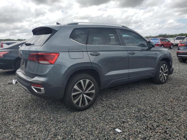 49126366 :رقم المزاد ، 3VVRX7B23NM007587 vin ، 2022 Volkswagen Taos مزاد بيع