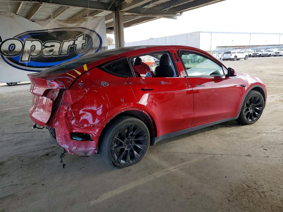 51542236 :رقم المزاد ، 5YJYGDEE4LF029470 vin ، 2020 Tesla Model Y مزاد بيع