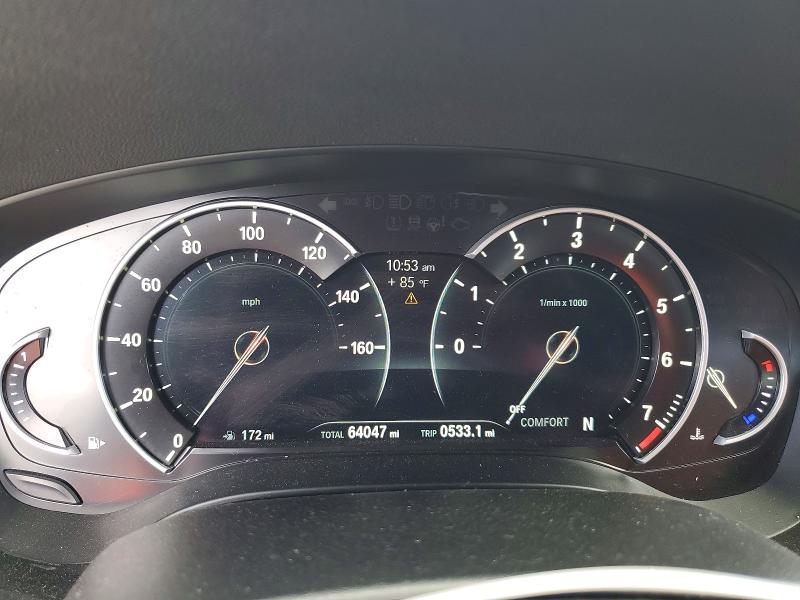 51494086 :رقم المزاد ، WBAJE5C31HG915688 vin ، 2017 Bmw 540 مزاد بيع