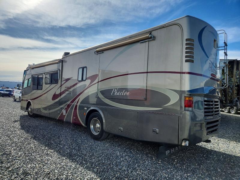 46843966 :رقم المزاد ، 4UZAB2DC06CW98661 vin ، 2006 Freigliner Chassis مزاد بيع