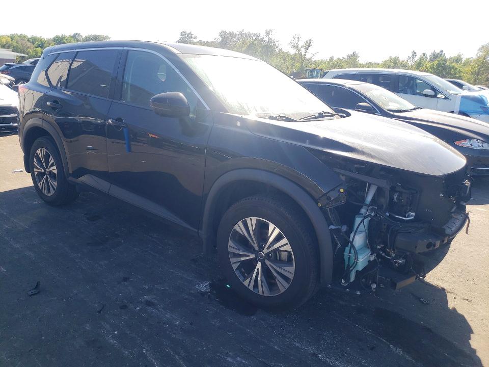 48226736 :رقم المزاد ، 5N1AT3BA6MC773669 vin ، 2021 Nissan Rogue مزاد بيع