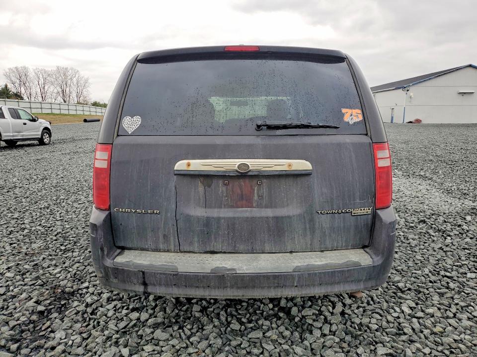 49644186 :رقم المزاد ، 2A4RR5D13AR415196 vin ، 2010 Chrysler Town & Country مزاد بيع
