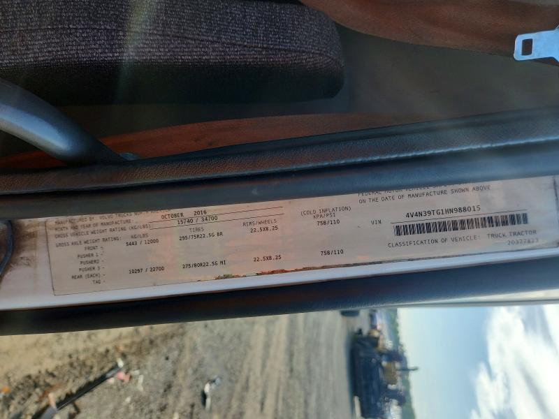2017 Volvo Vnl მანქანა იყიდება აუქციონზე, vin: 4V4N39TG1HN988015, აუქციონის ნომერი: 50609766