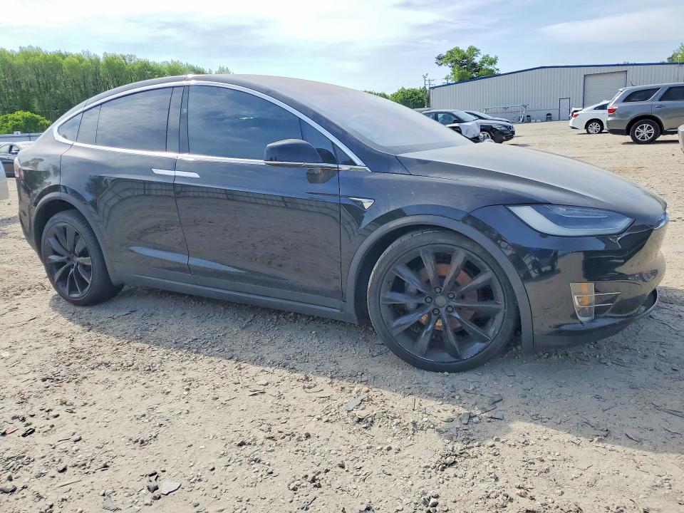 49068986 :رقم المزاد ، 5YJXCDE23LF248143 vin ، 2020 Tesla Model X مزاد بيع