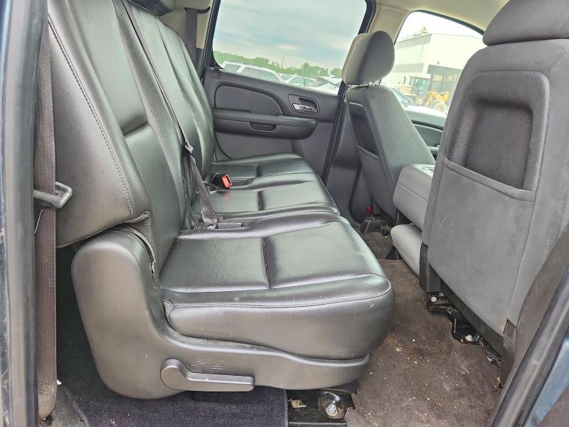 51790046 :رقم المزاد ، 3GNFK16308G315083 vin ، 2008 Chevrolet Suburban مزاد بيع