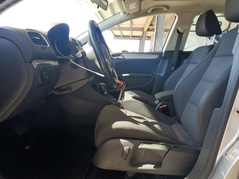 51504546 :رقم المزاد ، WVWDB7AJ7DW017523 vin ، 2013 Volkswagen Golf مزاد بيع