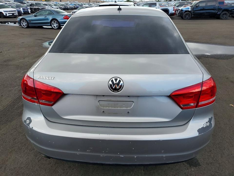 48656496 :رقم المزاد ، 1VWAP7A37DC101264 vin ، 2013 Volkswagen Passat مزاد بيع