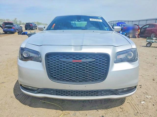 Продаж на аукціоні авто 2022 Chrysler 300, vin: 2C3CCABG4NH225811, номер лоту: 50353626