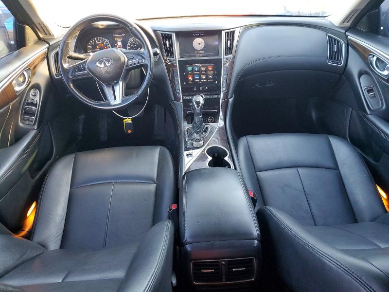 46773616 :رقم المزاد ، JN1EV7AR1JM436821 vin ، 2018 Infiniti Q50 مزاد بيع