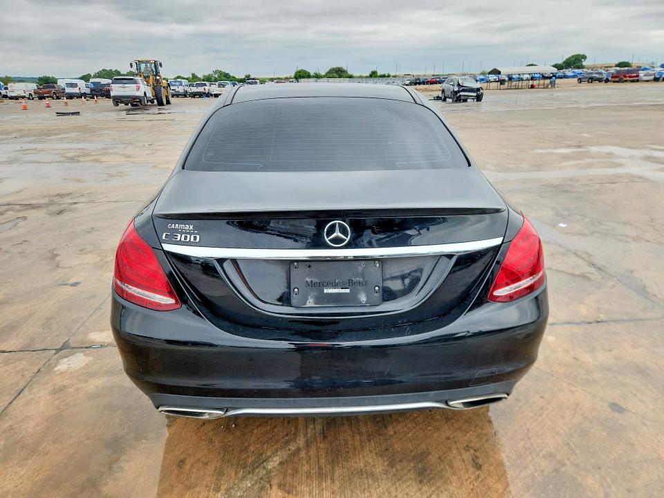 51463066 :رقم المزاد ، 55SWF4JB2GU166238 vin ، 2016 Mercedes-benz C مزاد بيع