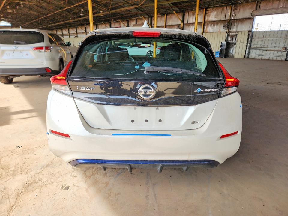 2018 Nissan Leaf მანქანა იყიდება აუქციონზე, vin: 1N4AZ1CP3JC308259, აუქციონის ნომერი: 50999456