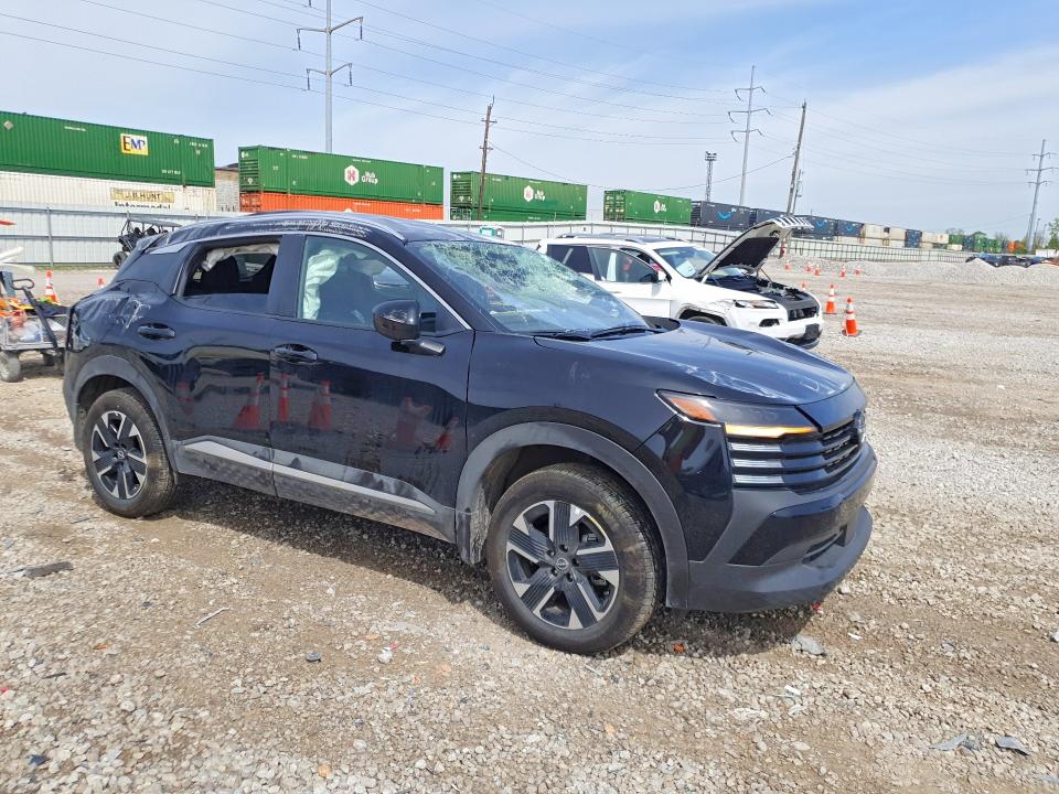 51419526 :رقم المزاد ، 3N8AP6CB5TL327652 vin ، 2026 Nissan Kicks مزاد بيع