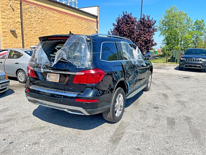 Продажа на аукционе авто 2015 Mercedes-benz Gl, vin: 4JGDF6EE4FA475169, номер лота: 51788346