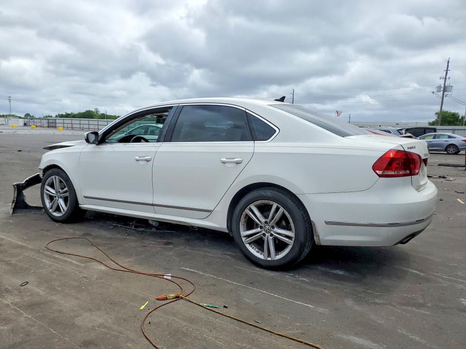 2014 Volkswagen Passat მანქანა იყიდება აუქციონზე, vin: 1VWCN7A35EC119861, აუქციონის ნომერი: 50261526
