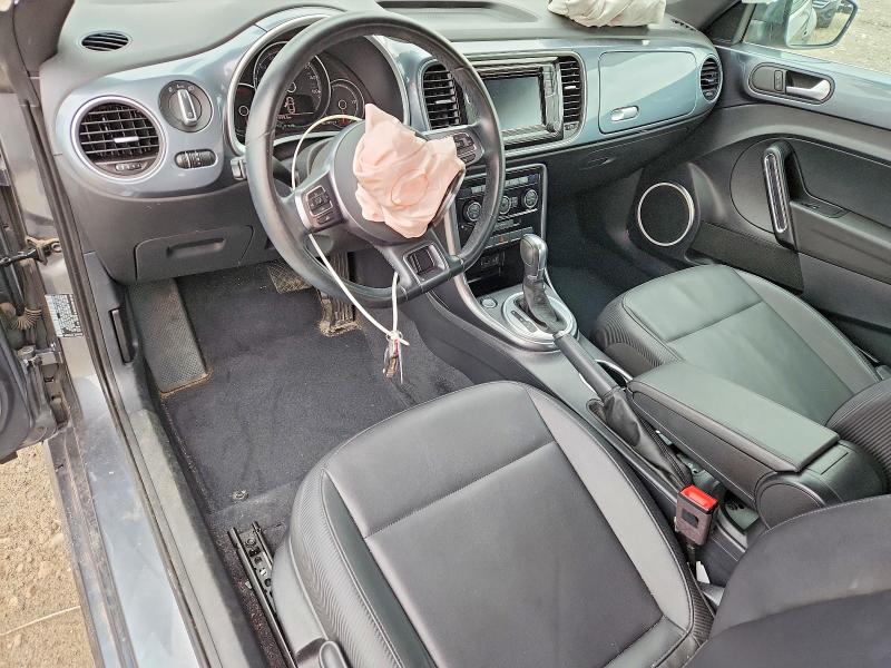 Продажа на аукционе авто 2018 Volkswagen Beetle, vin: 3VWJD7AT0JM701918, номер лота: 51631756