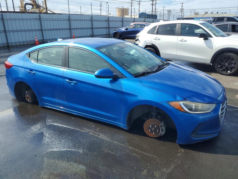 2017 Hyundai Elantra მანქანა იყიდება აუქციონზე, vin: KMHD74LF0HU409572, აუქციონის ნომერი: 48644246