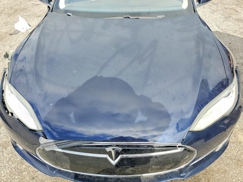 Продажа на аукционе авто 2015 Tesla Model S, vin: 5YJSA1H14FF080616, номер лота: 50836136