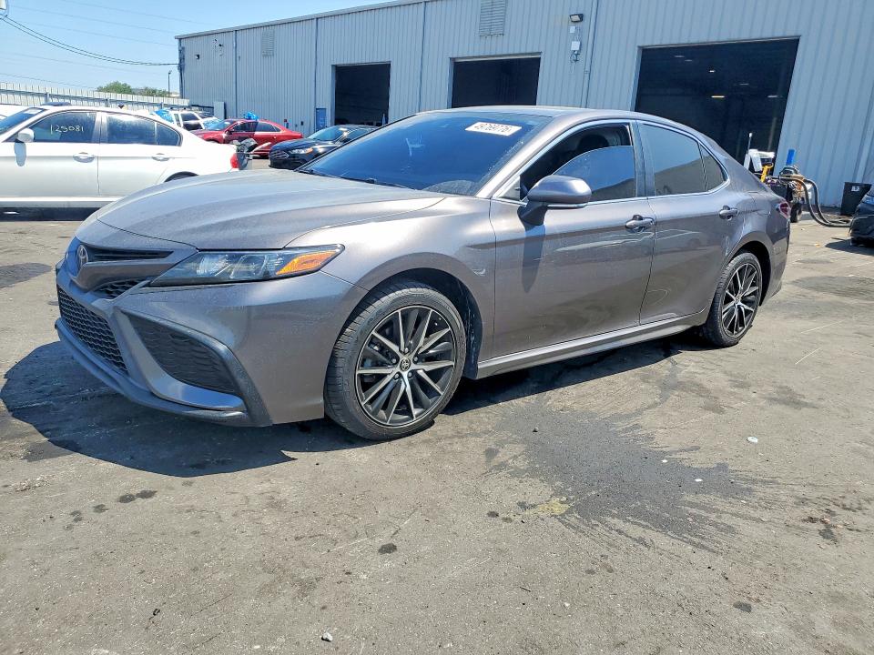 Продажа на аукционе авто 2021 Toyota Camry, vin: 4T1T11AK8MU577689, номер лота: 49769776