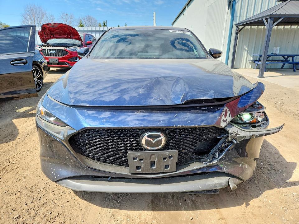 50763696 :رقم المزاد ، JM1BPBLL1N1513698 vin ، 2022 Mazda 3 مزاد بيع